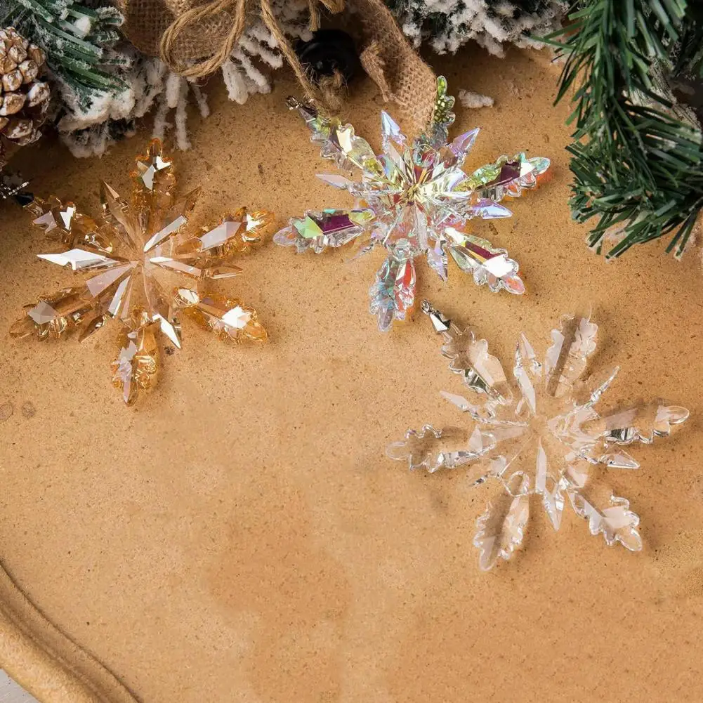 Shimmering Silver Finish Ornaments Sparkling Snowflake Ornaments for Christmas Tree Jewelry Elegant Gold-tone Metal Accents