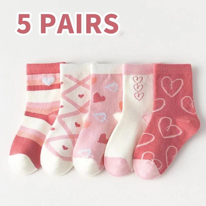 5 pairs of children\'s mid tube socks with spring and autumn love flower print for girls to keep warm. Children\'s mid tube socks