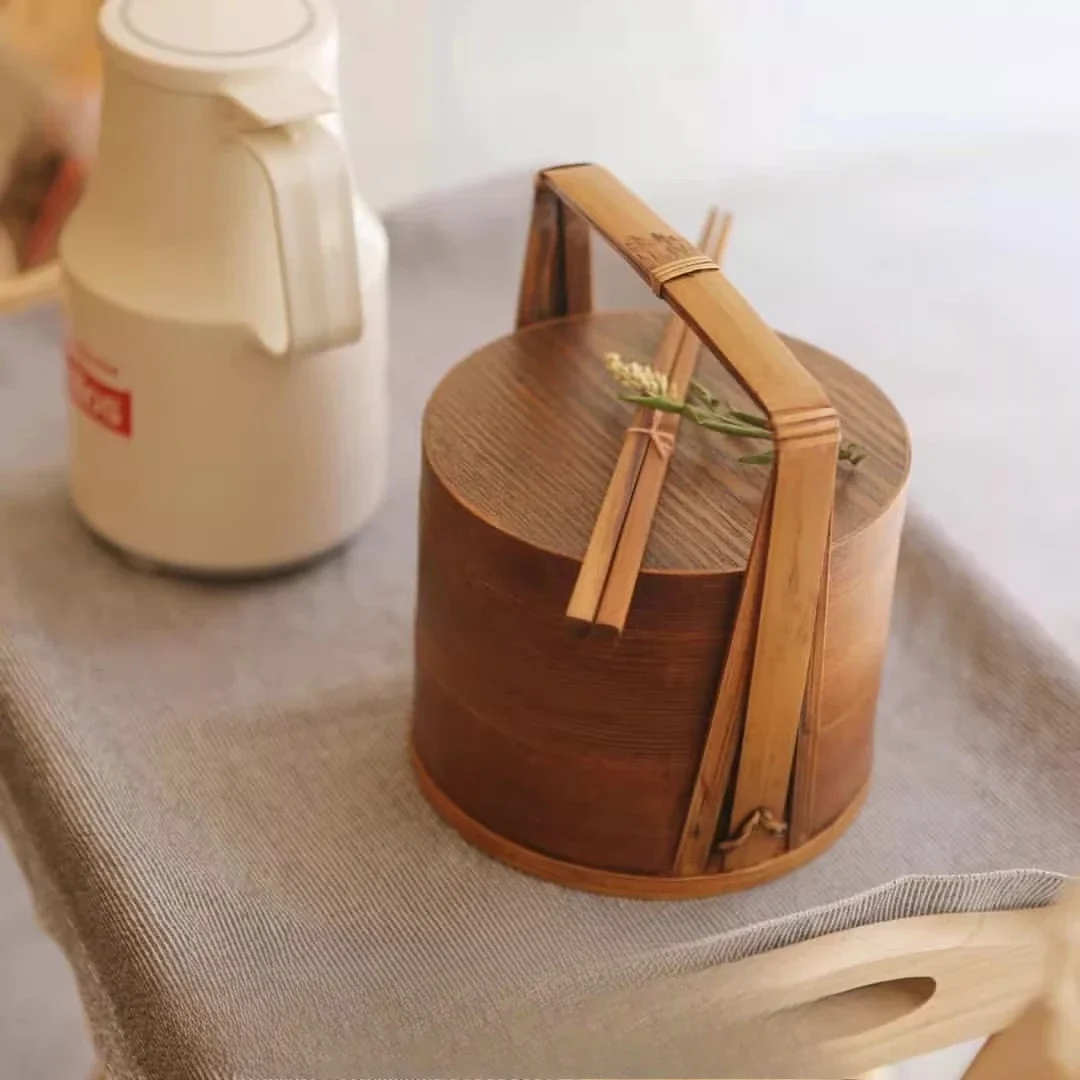 

New Chinese antique food box refreshment box retro bento