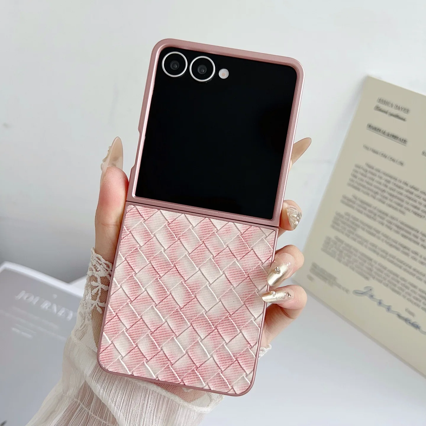 

Colorful Woven Pattern Phone Case for Samsung Galaxy Z Flip 7 6 5 4 3 Protective Back Cover for ZFlip5 ZFlip6 ZFlip7 Case Shell