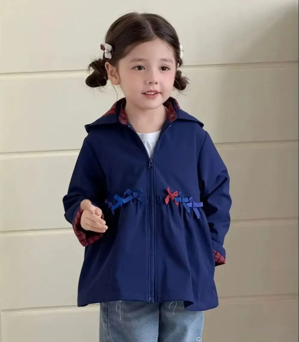 

Весенняя детская одежда для девочек: стильная куртка для малышек, повседневная толстовка с капюшоном, ветровка для девочек.