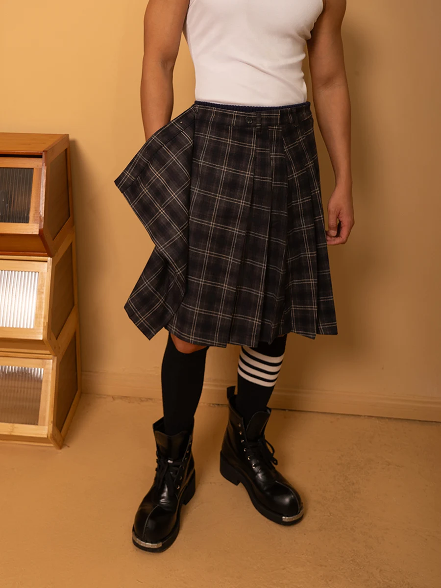 

Black And Red Plaid Scottish Short Skirt A-Line Half-length for Men And Women Casual Style Polyester Cotton Blend Skirt