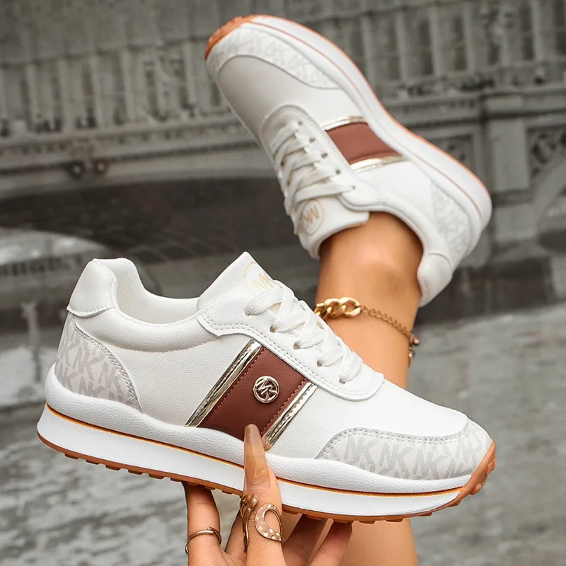 Women's Vintage Comfortable Anti Slip Mid Heel Sneakers Spring and Autumn New 2026 Women Color Blocking Low Top Vulcanized Shoes
