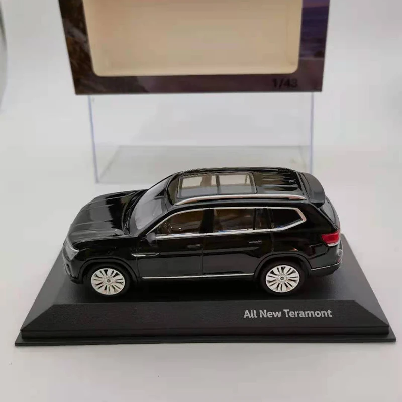

1:43 Scale Shanghai TERAMONT 2021 Simulation Alloy Car Model Static Display Collectible Toy Gift Souvenir Decoration Ornaments