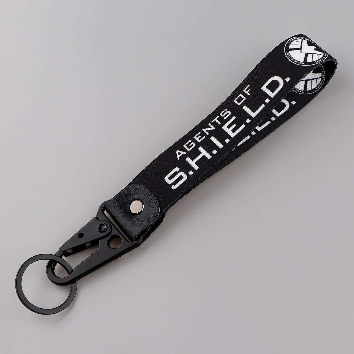 

Science Fiction Film Key Tag Eagle Buckle Car Keychain Key Ring Short Lanyard Key Strap Car Motorcycle Accessories Gifts