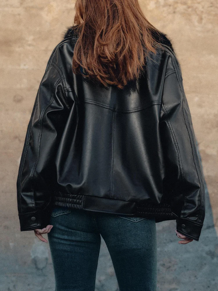 Estilo europeo y americano 2025 otoño recién llegados ropa de mujer chaqueta con efecto de piel sintética desmontable a la moda