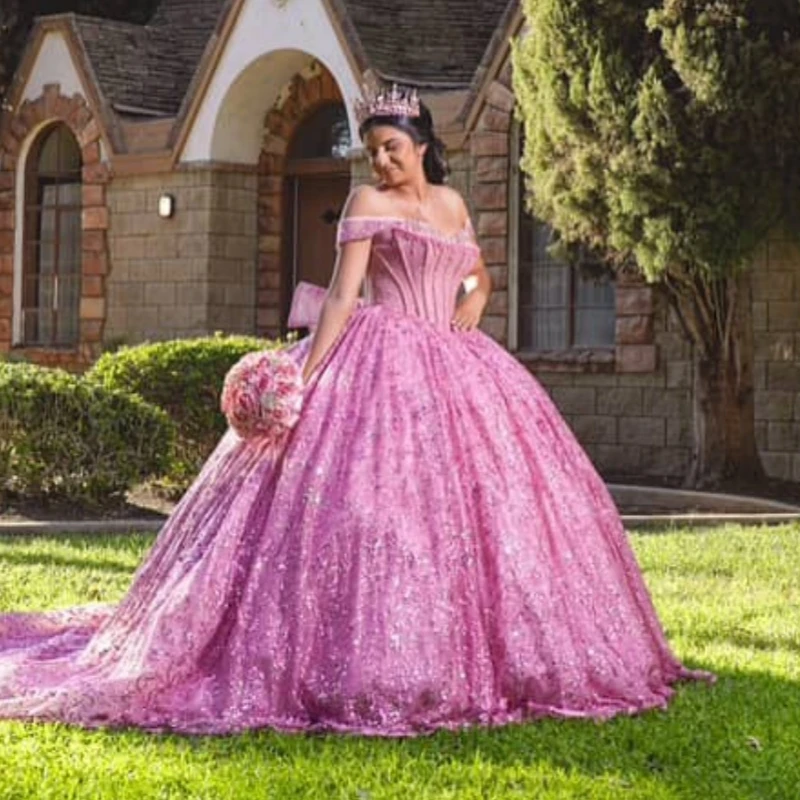 

Розовые блестящие платья Quinceanera с открытыми плечами, аппликация, кружево, бисер, кристалл, тюль, вечерние, день рождения, милое платье 16, Vestidos 15 De