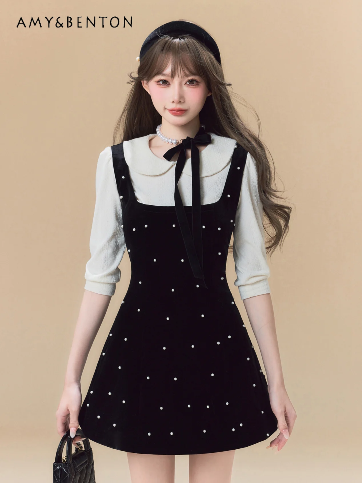 

Hepburn Style Black Pearl Velvet Splicing Fake Two-piece Mini Dress Autumn Sweet Cute Doll Collar Slim A-line Dress for Women