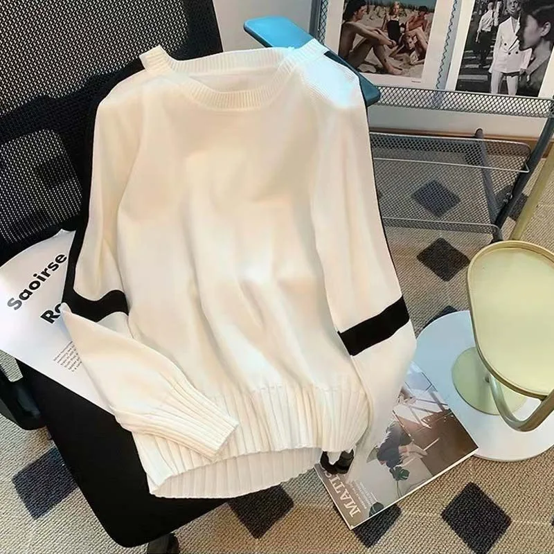 

New Spring and Autumn Fashion Korean Edition Spliced Thin Collar Large Loose Versatile Slim Commuter Women's Long Sleeve Sweater