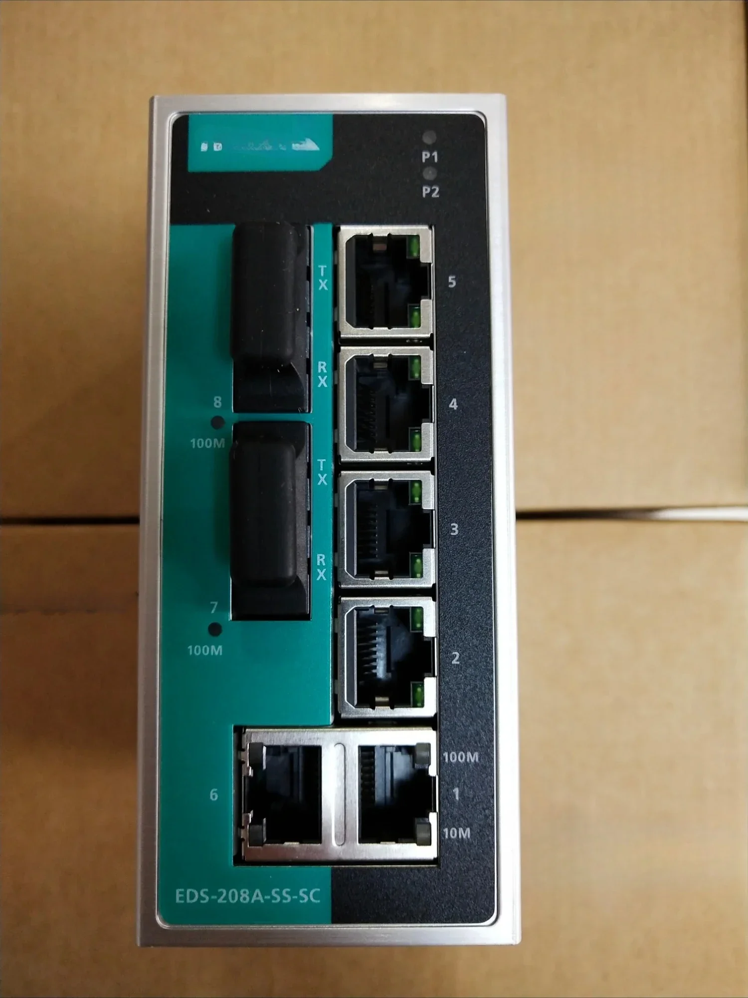 New Moxa EDS-208A-S…