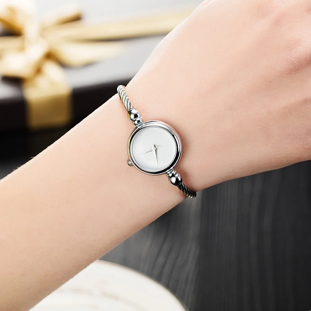 MAYZHISU Luxury Ladies Watches Fashion Dresses Round Wristwatch Minimalist Design Women Quartz Watch Stainless Steel Retro Clock