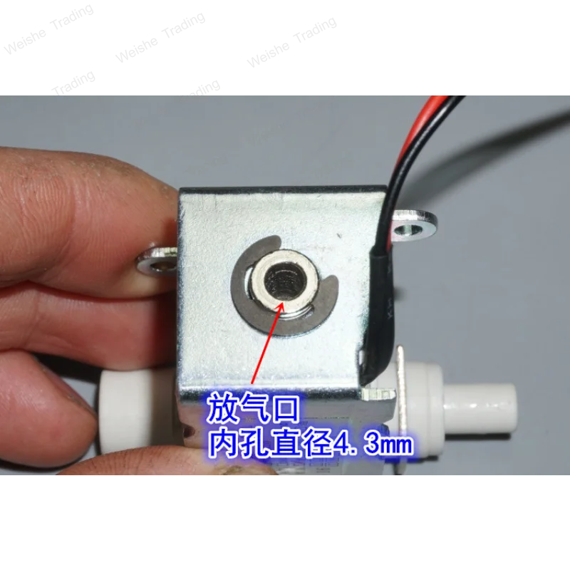 New stock massage equipment 24V solenoid valve, intake and deflation control 0840 DC 24V solenoid valve