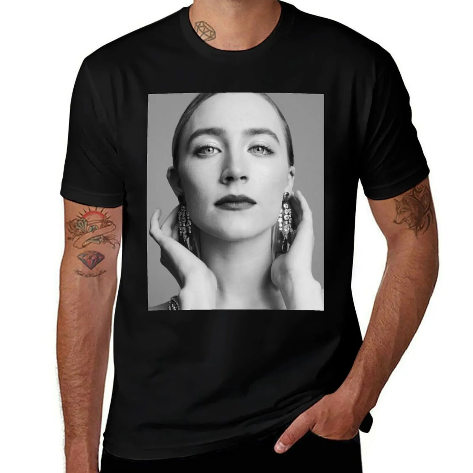 saoirse ronan T-Shirt Large Size Short Sleeve T-Shirt