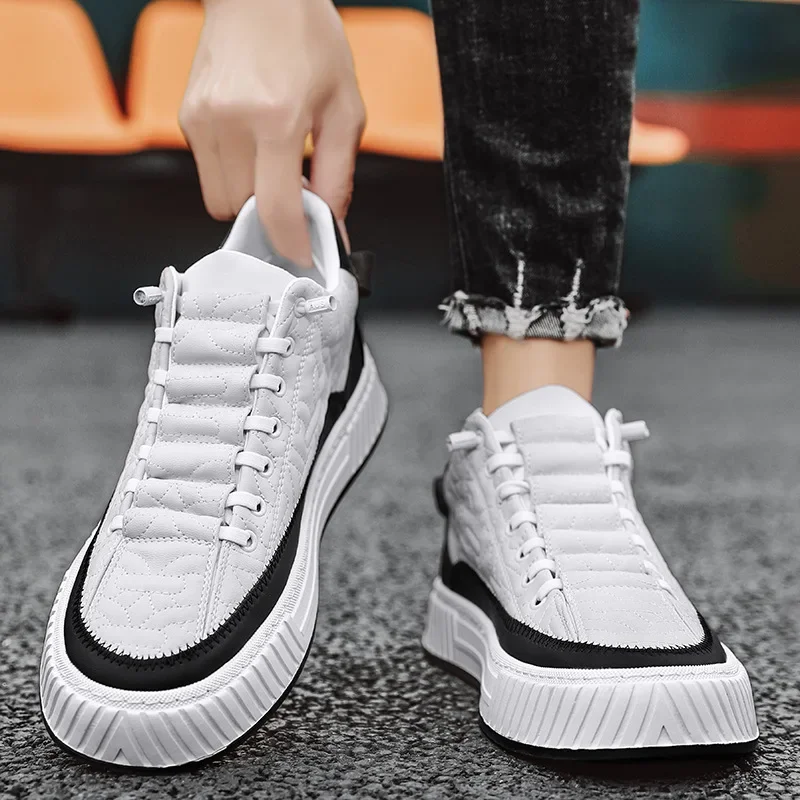 Sepatu Platform Slip-on pria, sneaker kain kasual nyaman bernafas untuk lelaki