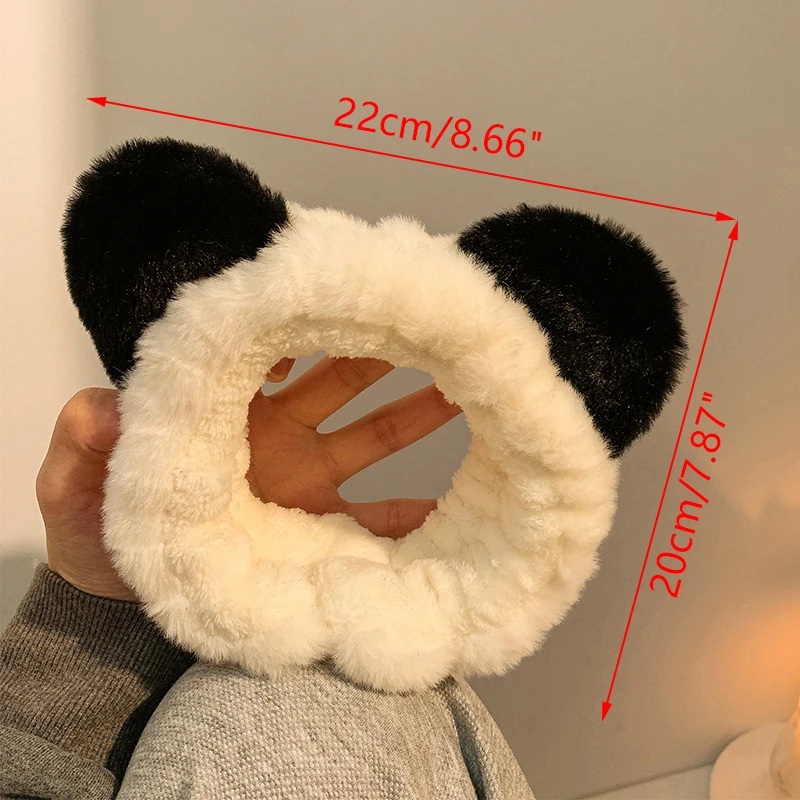 Charmant tête d'oreille de panda en fourrure méchante pour dames ; Cerceau en peluche pour le maquillage et le nettoyage du visage