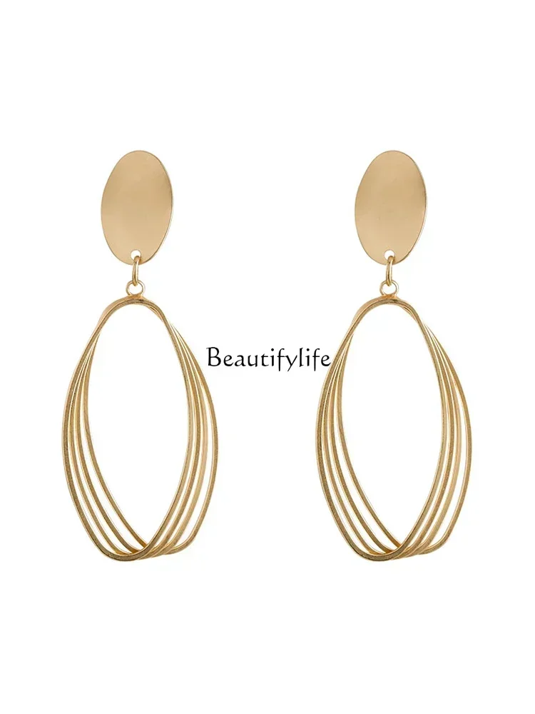 

Curve Matte Gold Ear-Ring Clip Niche French High-Grade Earrings