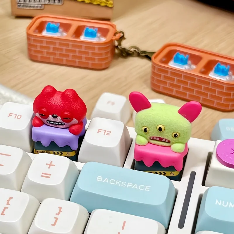 

Fuggler Mechanical Keyboard KeycapSeries Blind Box Teeth Monster Creative Stress Relief Collectors Esc Keycap Keychain Gift