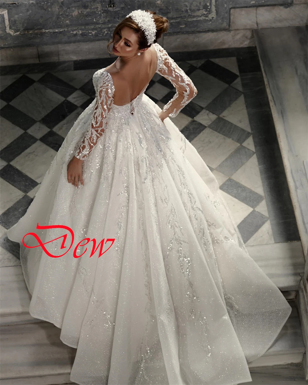 맞춤형 럭셔리 화이트 Organza 스팽글 웨딩 드레스 절묘한 v 넥 긴 소매 채플 트레인 레이스 업 신부 가운