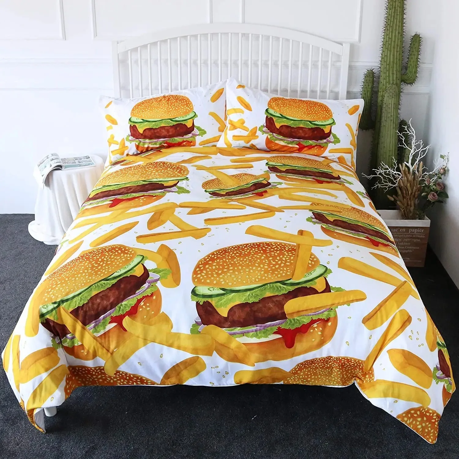 

Hamburger Fries Candy Bedding 3D Giant Burger Duvet Cover Set 3 Pieces Fun Fast Food Bedspread King Size Polyester Bedding Set