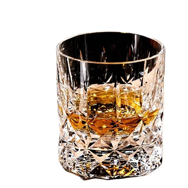 

Retro carved k9 crystal handmade foreign wine cup high-end, whiskey lock cup