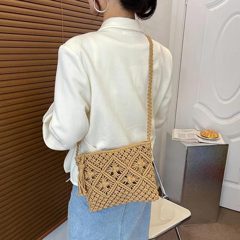 New Arrival Hollow Out Small Shoulder Bags For Women Handmade Straw Crossbody Bag Purse Female Tassel Messenger Handbag