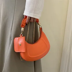 Borsa ascellare pieghettata arancione per donna 2024 primavera nuova borsa a tracolla Texture alla moda borsa a tracolla portatile con catena di moda