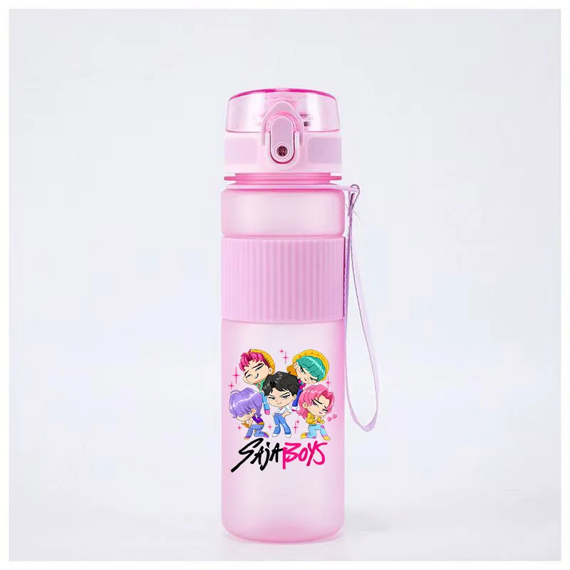 550ml KPop Demon Hunters Bollitore smerigliato Bottiglie d'acqua Anime Grandi tazze di cannuccia per bere Bottiglia portatile per ufficio all'aperto per ragazze e ragazzi
