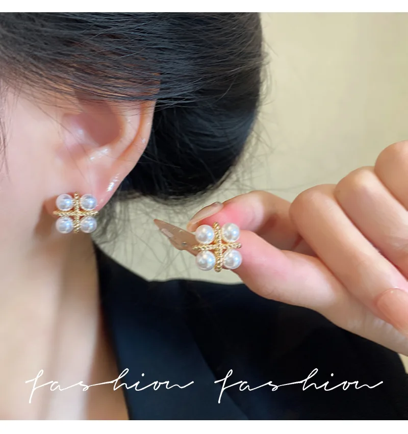 925 Silver Needle Korean Fashion Cross Pearl Earrings For Women Jewelry 2026 Trending New Luxury Women's Vintage Stud Earrings - view 2