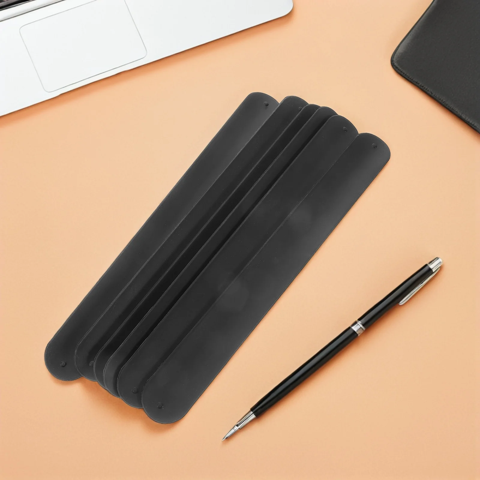 

Kisangel 20pcs Silicone Slap Bracelets Black Snap Bands for Party Birthday Halloween Christmas Kids Favors Classroom Prizes