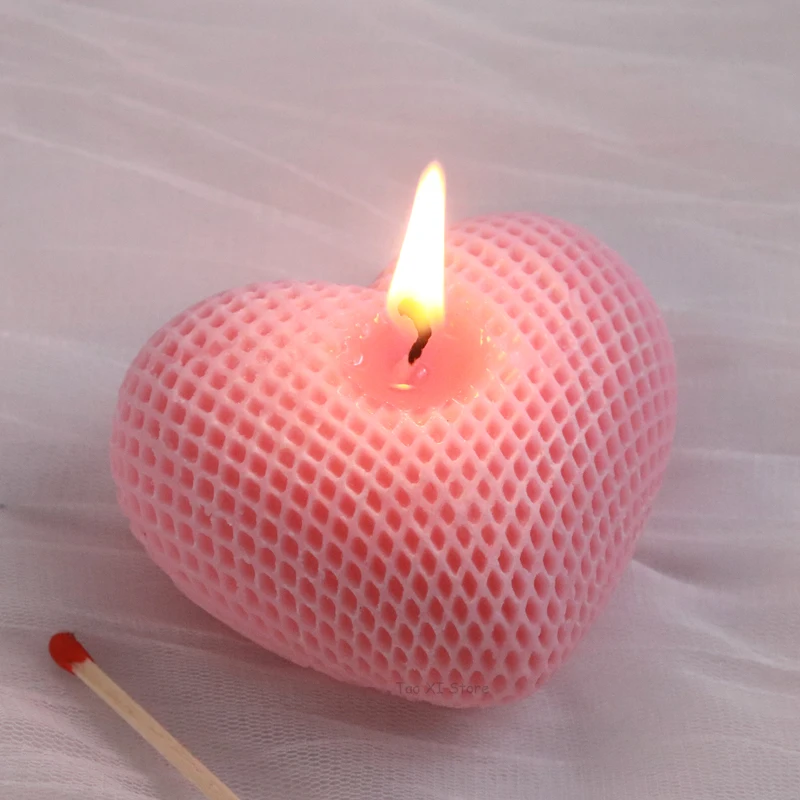 3D Grid Heart Silicone Candle Molds for DIY Valentine\'s Day Decor Scented Candle Molds Plaster Soap Chocolate Cake Baking Mould