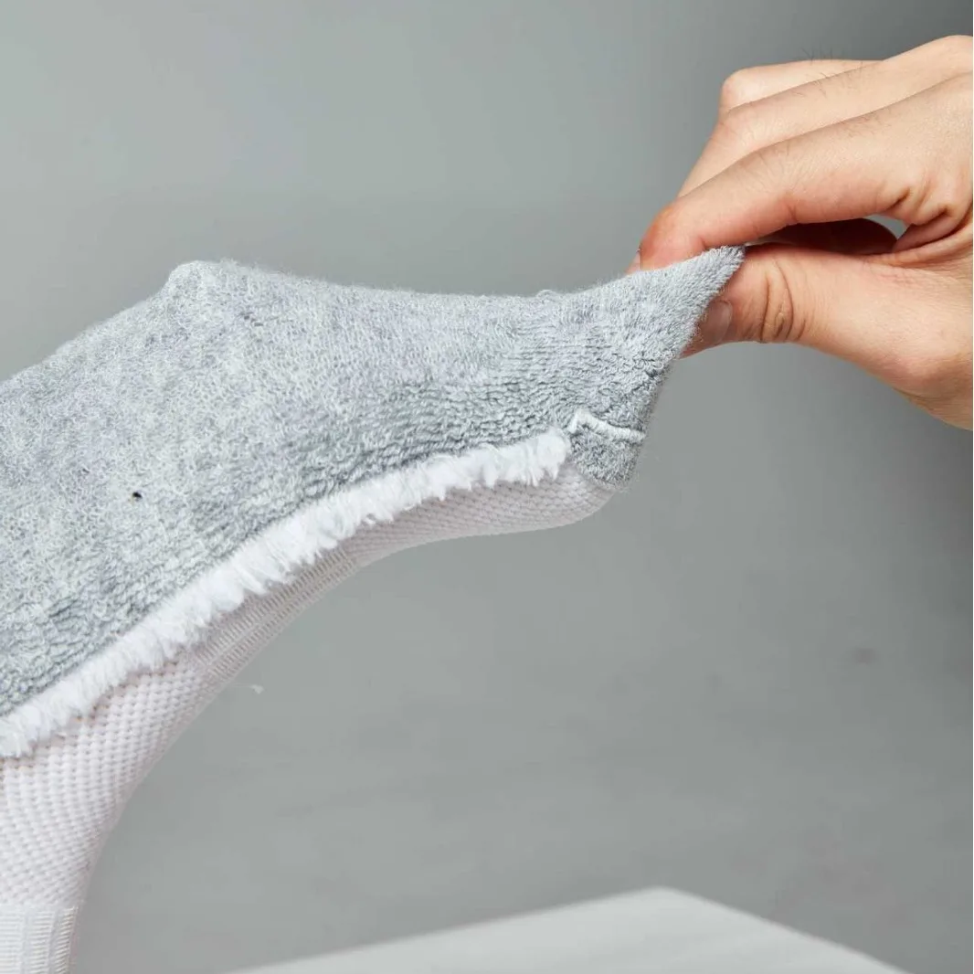 Professional Thickened Towel Bottom For Sweat Absorption, Odor Prevention Adhesive Anti Slip Sports Football Socks Yoga Socks