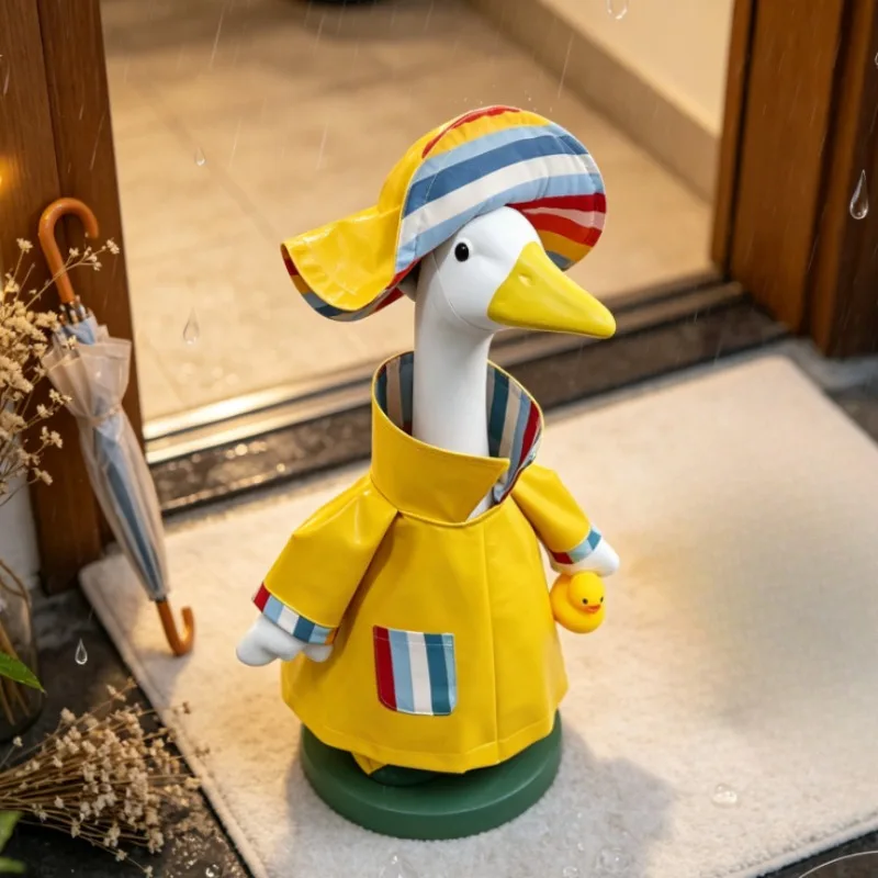 Raincoat Porch Goose Suit Yellow Raincoat Spring Courtyard Decoration Goose Statue Lawn Garden Goose Suit (excluding Geese)