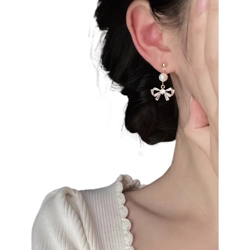 

*Bow shaped earrings, mosquito coils, ear clips without ear holes, female Korean gentle