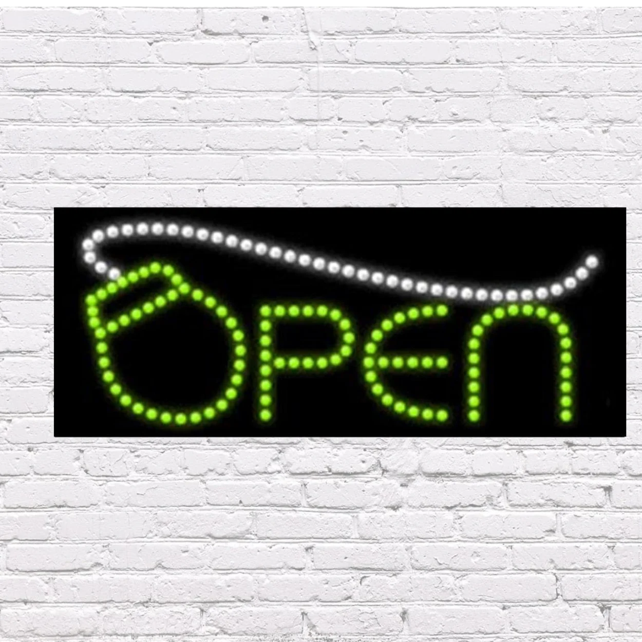 High-Contrast LED Light Bulb Electronic Sign for Optician Shop with Sharp Visual Clarity