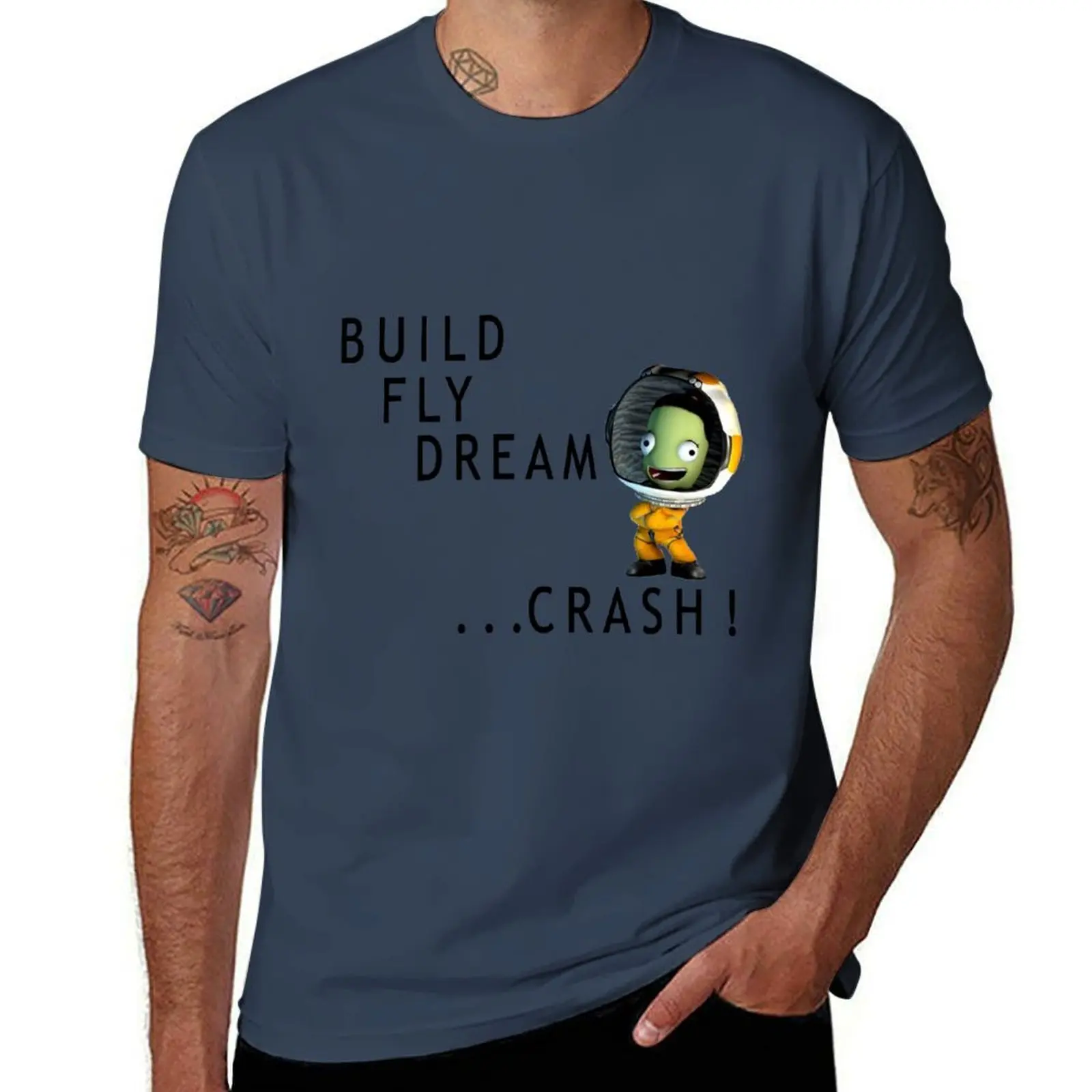 

build fly dream crash ,Kerbals , Kerbal space program T-Shirt Holiday Outdoor T-Shirt