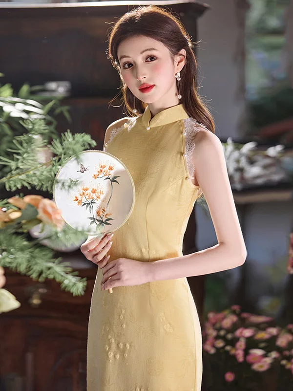 

Желтое платье-ципао без рукавов с вырезом на шее, в китайском стиле, новая версия, молодежный ретро-стиль, летняя мода, традиционный национальный стиль