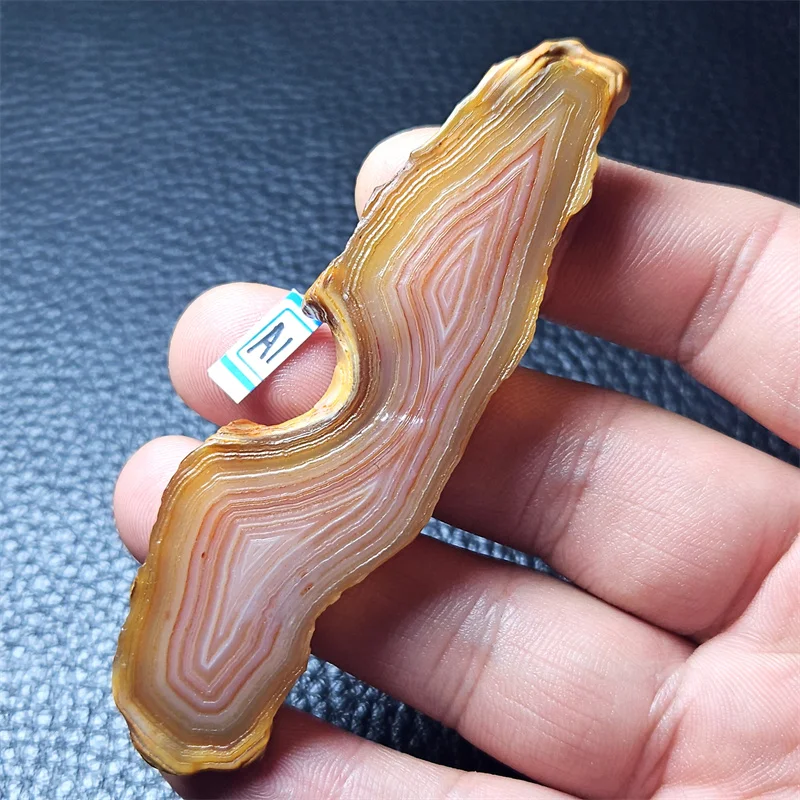 

Natural Alxa tubular agate witchcraft sardonyx Energy Crystal Healing teaching specimen home decoration