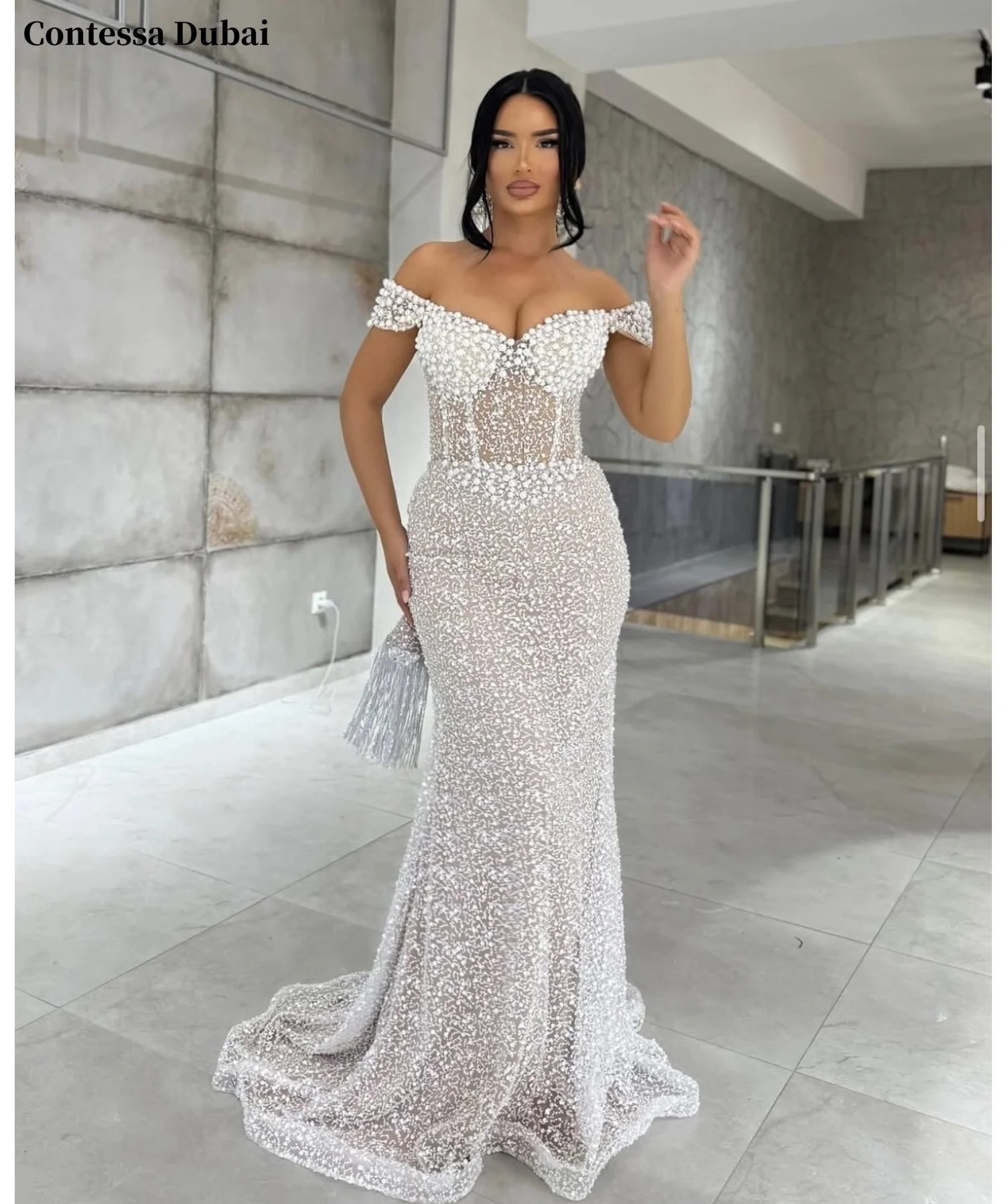 

Contessa Dubai индивидуальное белое платье для выпускного вечера с открытыми плечами, платье с бисером, платье длиной до пола, торжественное вечернее платье 2025