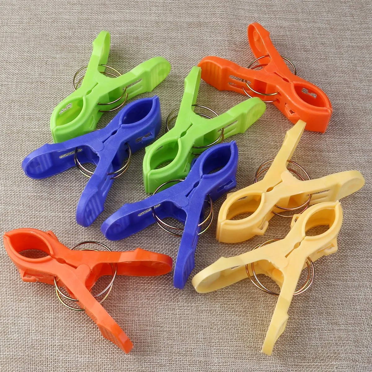 

Windproof Clothes Clips Strong Plastic Clothes Hangers Rust Resistant Cloth Clips For Towels Quilts Duvet Covers Anti Slip