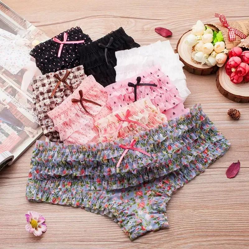 4PCS Sweet Women Low‑Rise Briefs Ditsy Floral Polka Dot Print Knit Fabric Lace Trim Seamless Breathable Intimate Daily Underwear