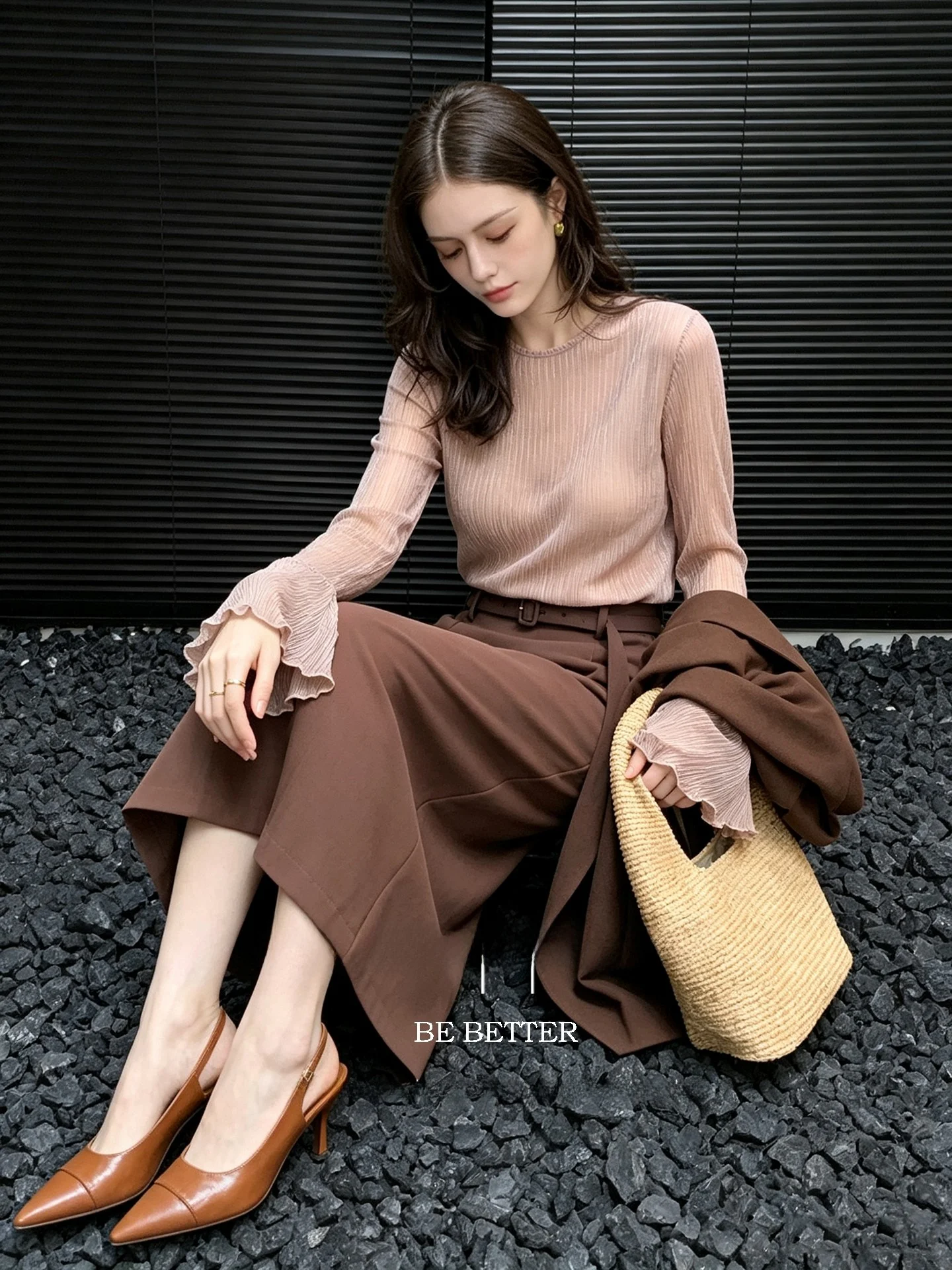 Huaappuw Gentle Wind Bell Sleeve T-Shirt Thin Loose Top for Commuting Autumn New Style French Style Universal Fit Polyester F...