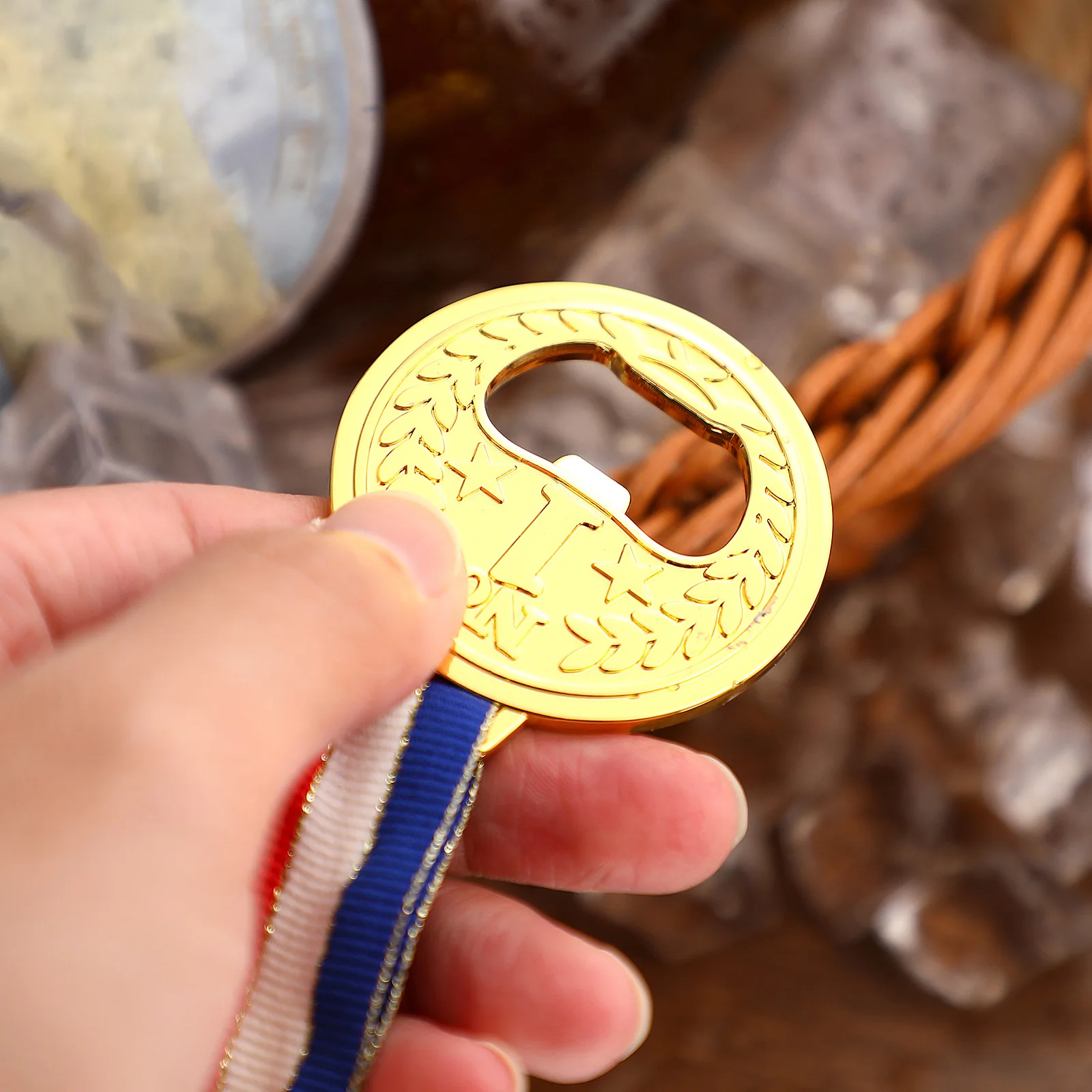

Gold Medal Bottle Creative Beer For Party Medal Shaped Metal Portable Wine Bottle Opener Party Favors Unique Decoration