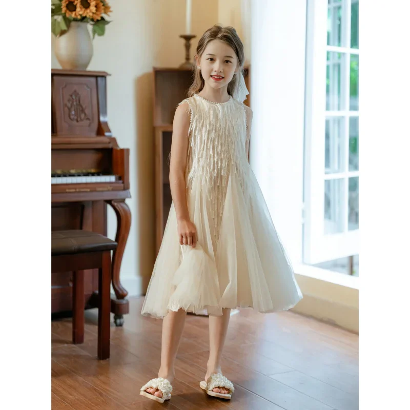 

2025Girls' Summer New Beige Stylish High-End Fashion Dress