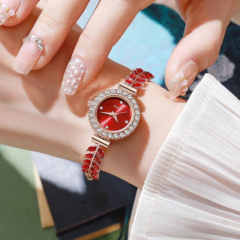 Women's Quartz Watch with Diamond Studded Leaf Shaped Dial Simple Round Face and Adjustable Strap for Daily Wear Fashion Ladies