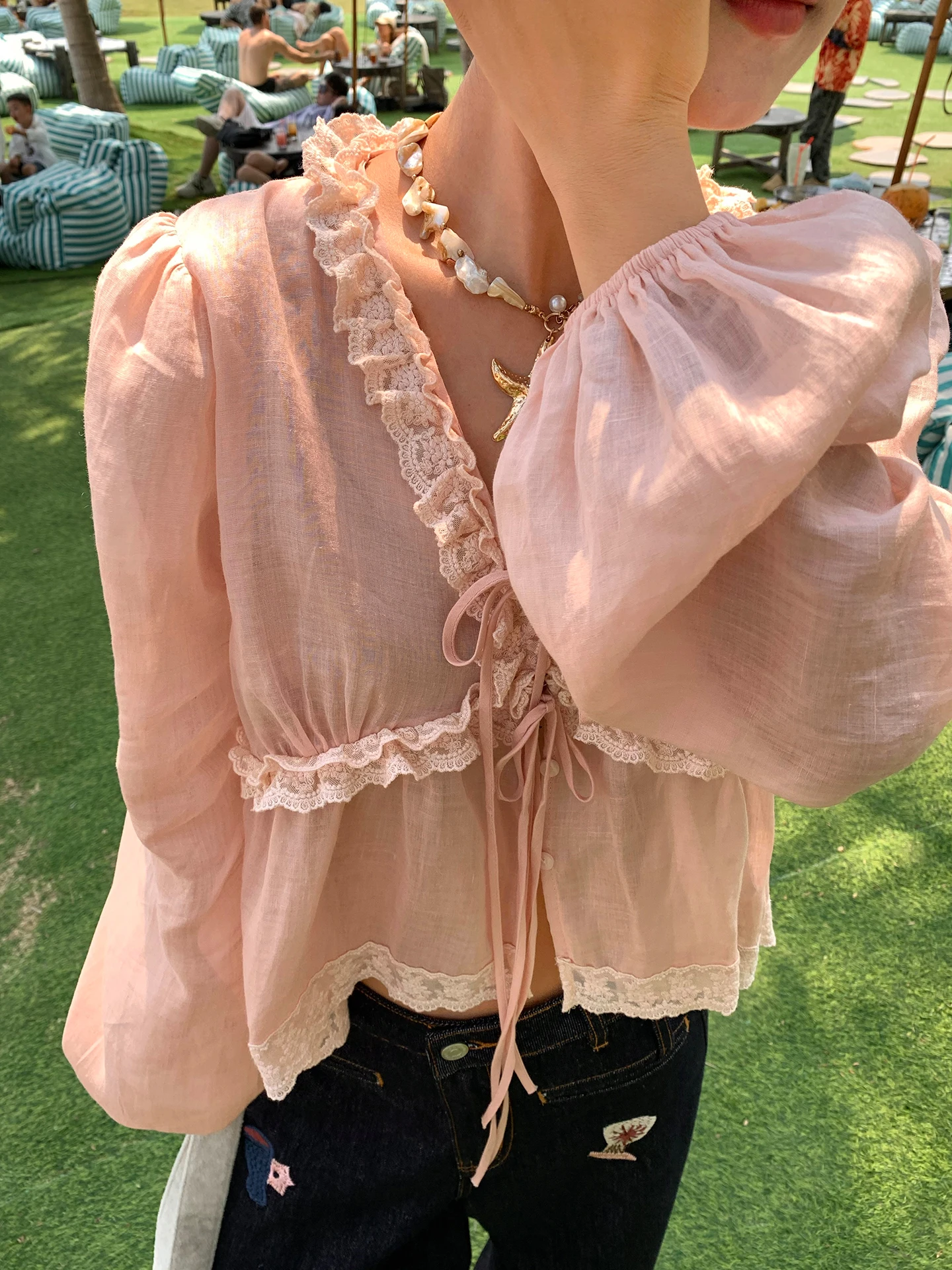 

Elegant V-Neck Long Sleeve Loose Fit Linen Shirt Women's Pink Lace Patchwork Casual Style Spring Summer Breathable Short Length