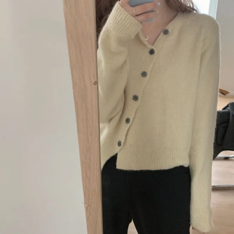 

Cardigan Sweater 2023 Autumn/Winter New Sweater Women Top Loose Outerwear Knitted Cardigan Round Neck Short Sweater Female Coat