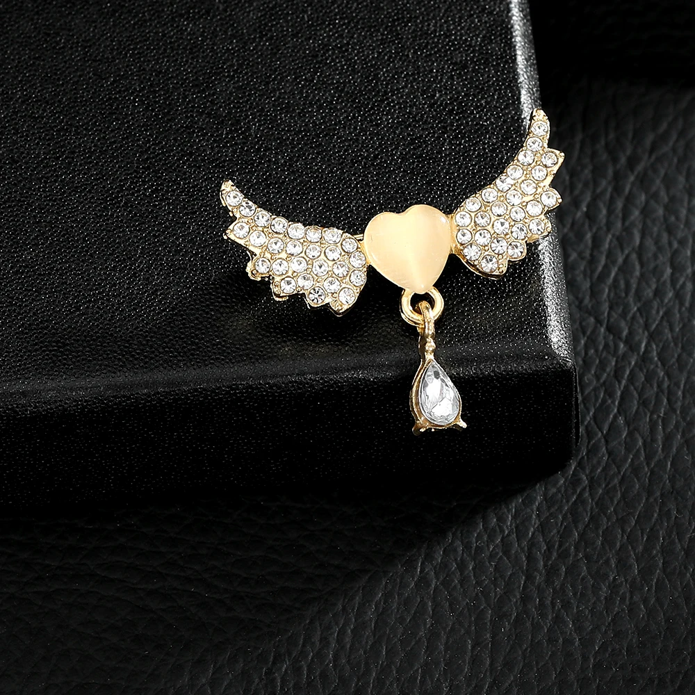 Shiny Pretty Angel Wings Heart Crystal Lapel Pin Full Rhinestone Paved Water Drop Charm Brooches For Women Dress Jewelry