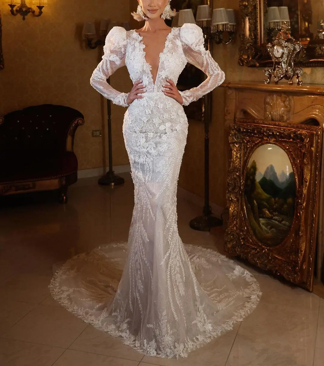 Elegant Mermaid Wedding Dresses Long Sleeves V Neck Sequins Diamonds 3D Lace Flowers Lace-up Sexy Plus SizeCustomed Bridal Gowns