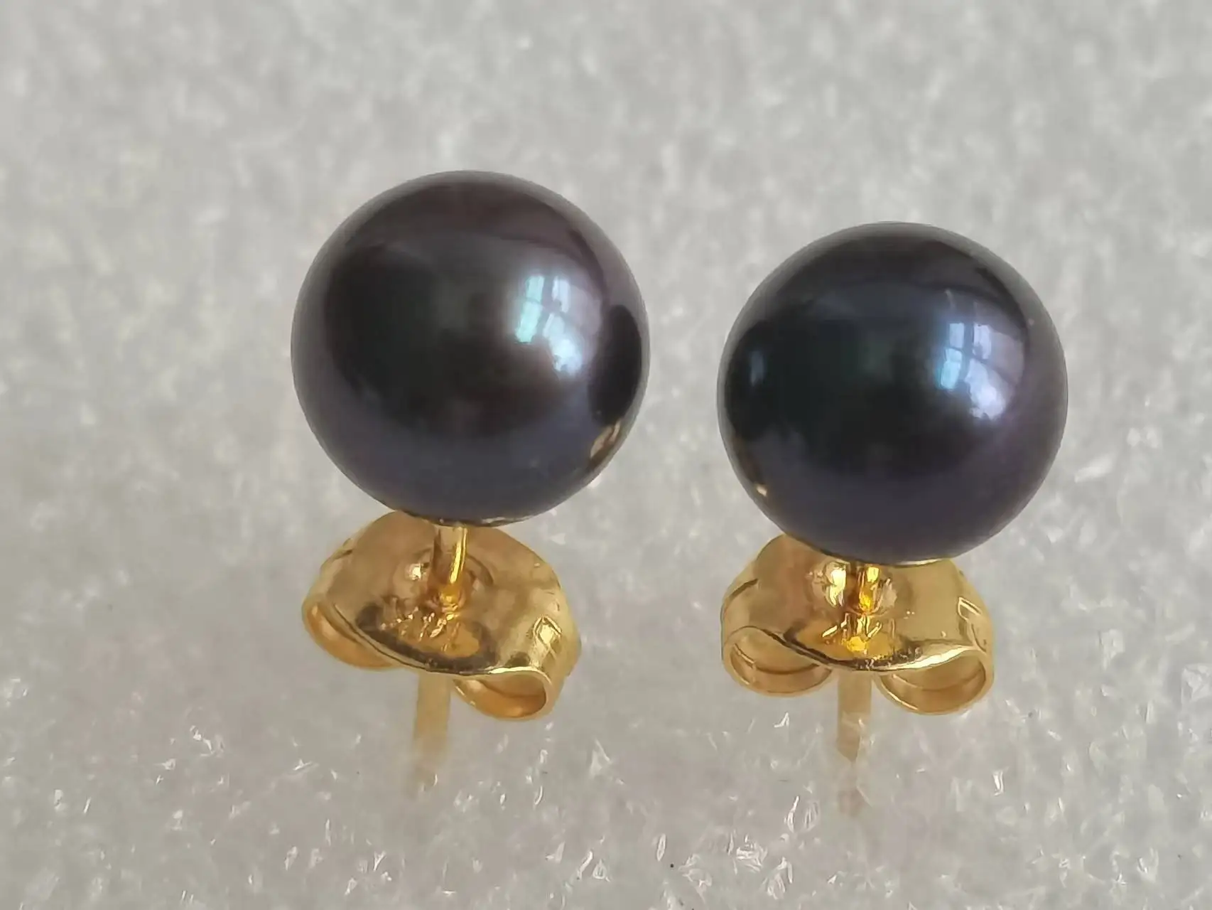 Amazing AAAAA 7.5-8mm Natural Tahaitian China Black Pearl Earrings 14k+box