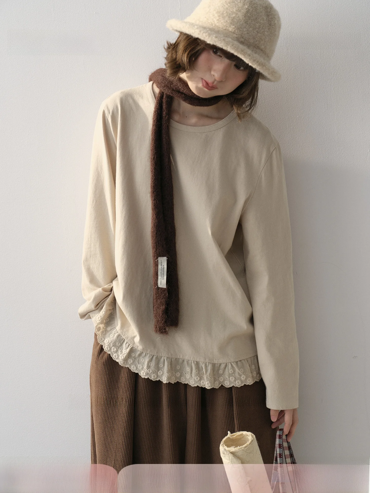 

Artistic Long Sve T-irt Women's Base Layer Ruffle Trim Loose Fit Slimming Top Autumn Versatile Wear Underwear